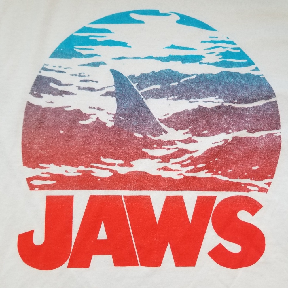 JAWS MOVIE TSHIRT